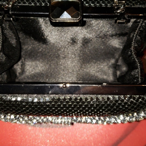 Kate Landry Clutch - Picture 4 of 6